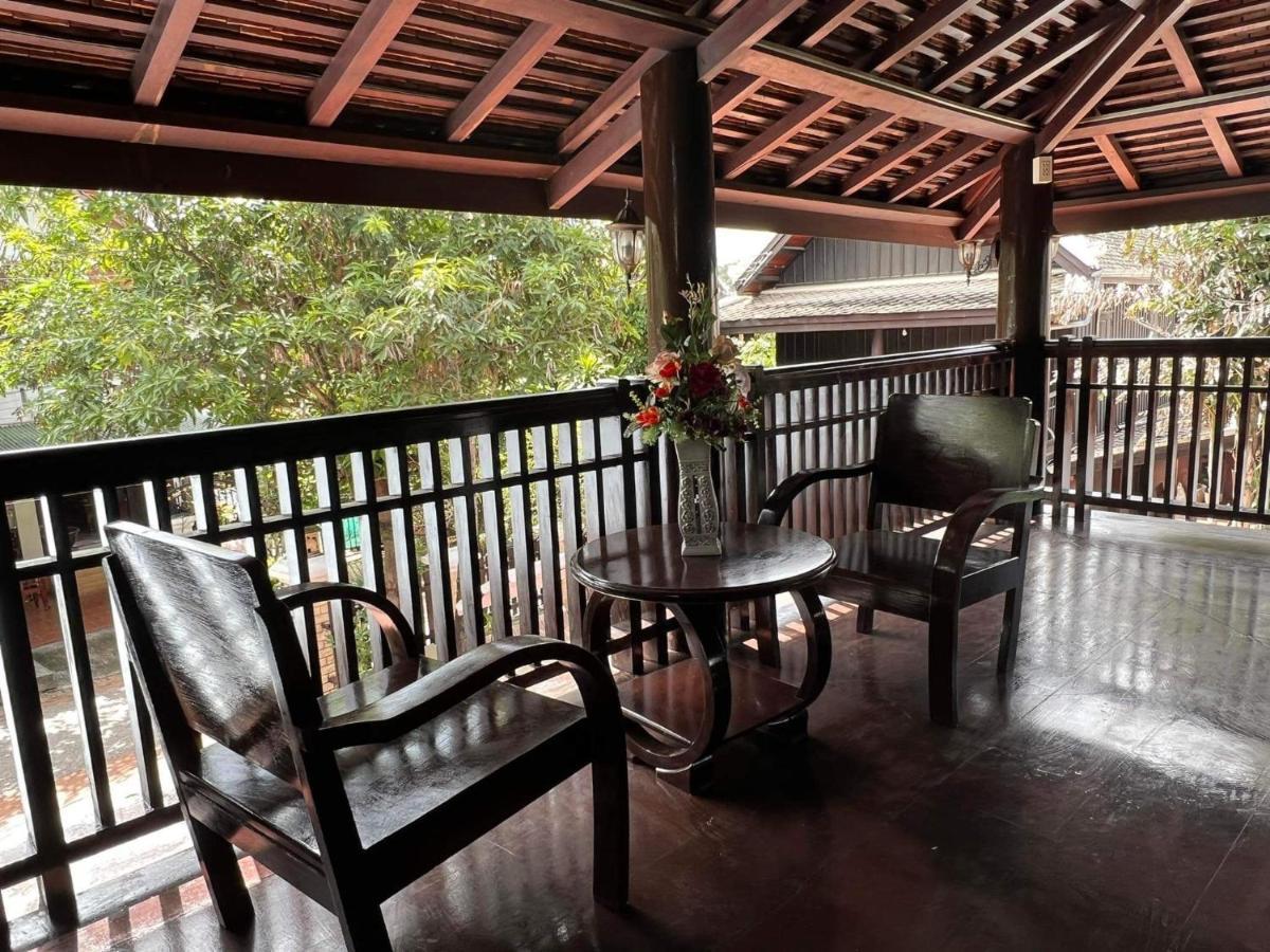 Villa Vieng Sa Vanh Hotel Luang Prabang Exterior photo